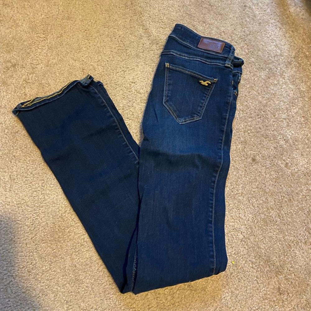 Hollister bootcut jeans - like new!